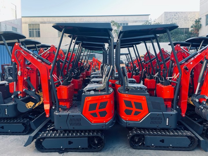 CW-12 Mini Excavator - Image 2